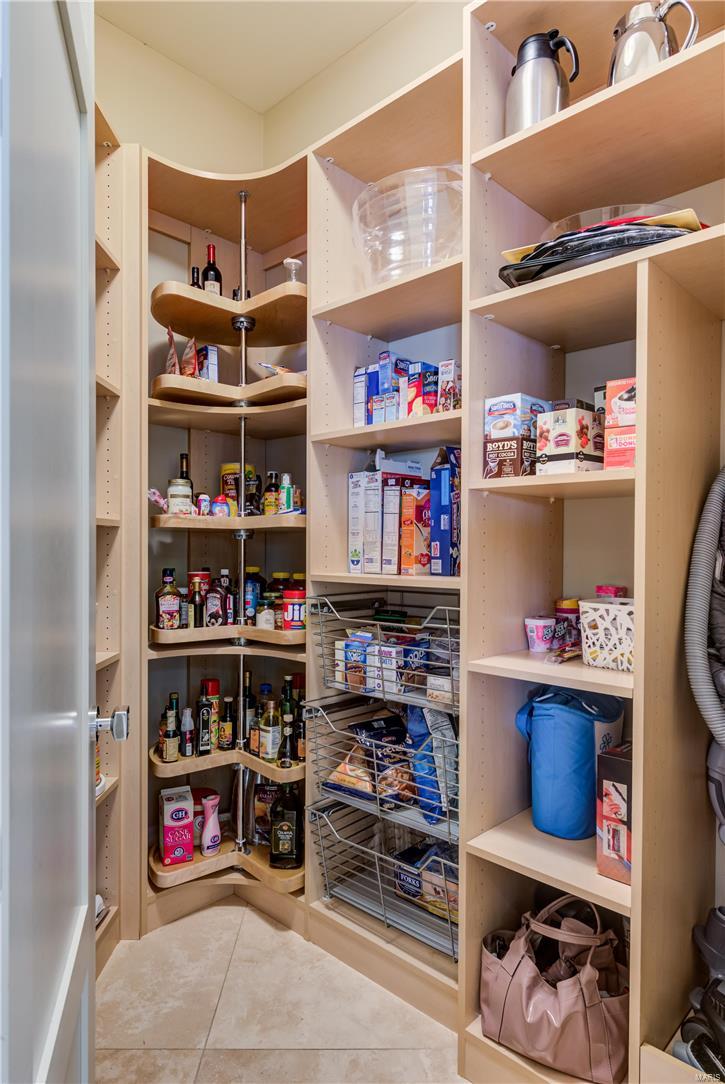 45 Lynnbrook Road St. Louis, MO 63131 - Photo 39 of 92