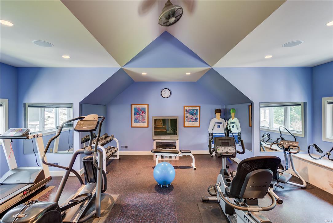 45 Lynnbrook Road St. Louis, MO 63131 - Photo 57 of 92