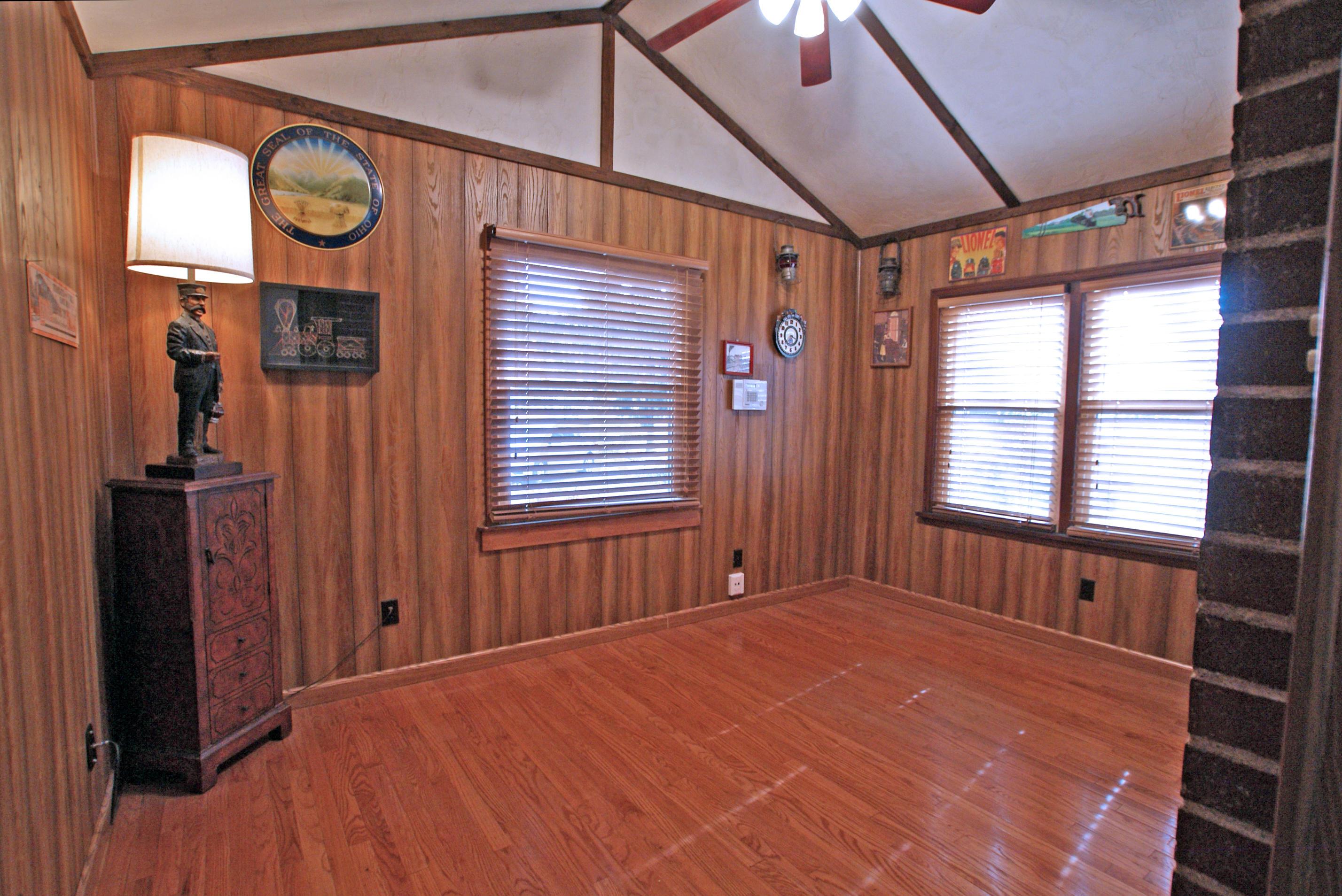 374 Chatham Road Columbus, OH 43214 - Photo 10 of 44 Gallery Image 10