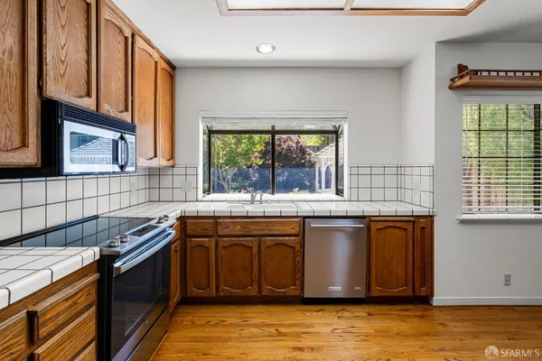 $2,198,800 | 1122 Kendal Court, San Jose, CA 95120