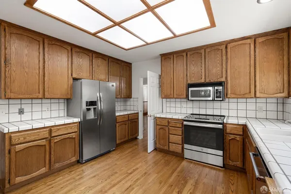 $2,198,800 | 1122 Kendal Court, San Jose, CA 95120