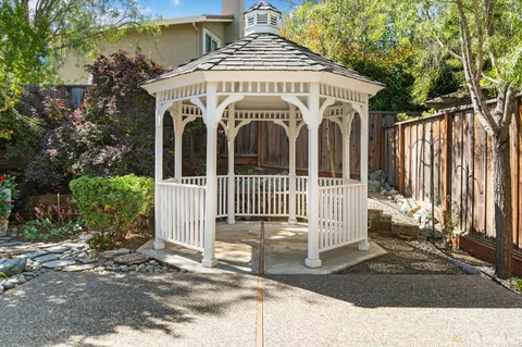 $2,198,800 | 1122 Kendal Court, San Jose, CA 95120