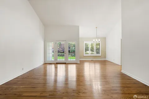 $2,198,800 | 1122 Kendal Court, San Jose, CA 95120