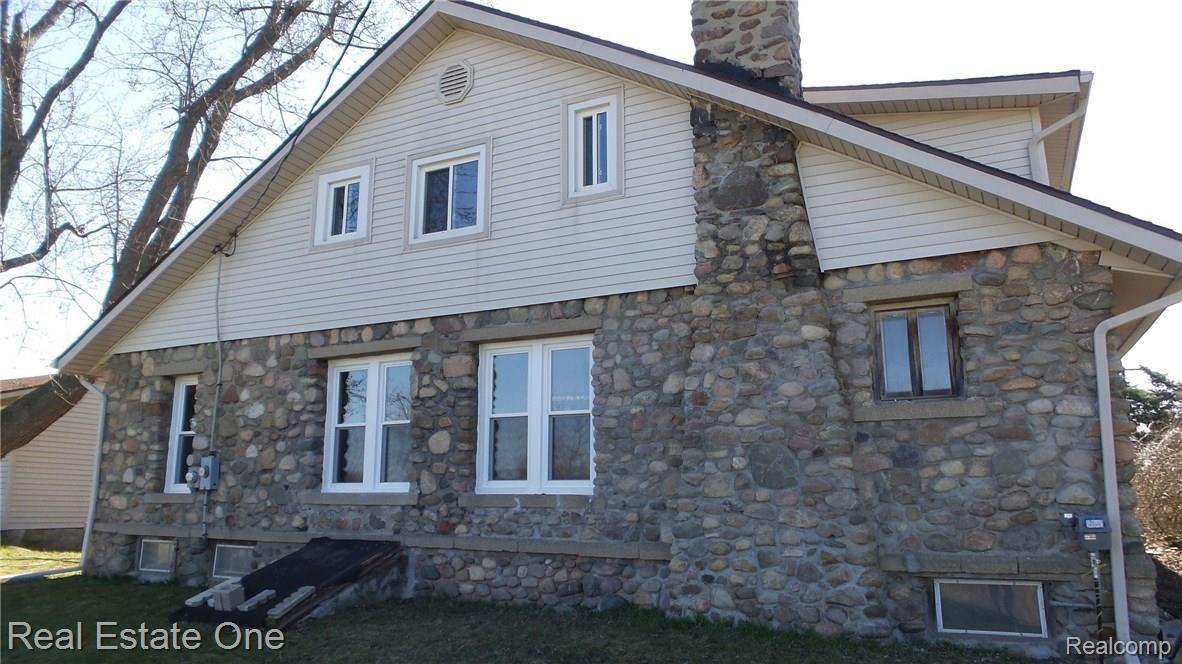 4527 Genesee Road Lapeer, MI 48446 - Photo 27 of 31 Rear View
