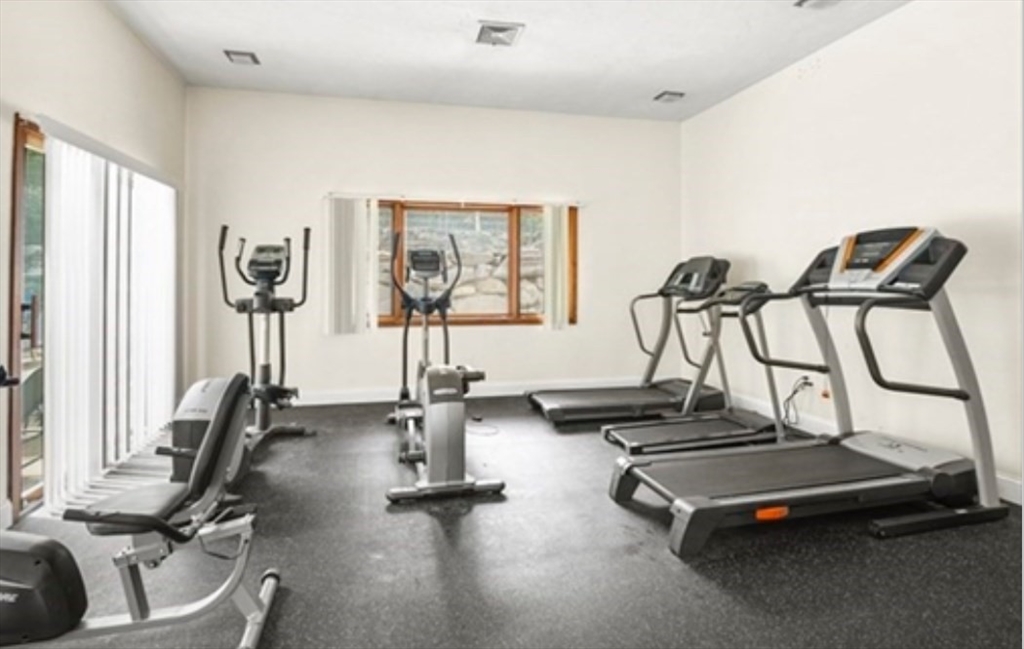 330 Sunderland Road, Unit 26 Worcester, MA 01604 - Photo 19 of 20