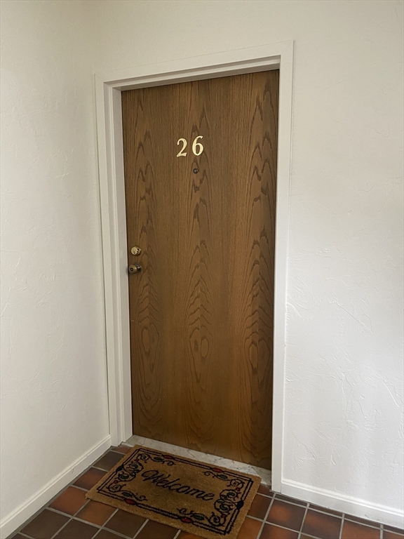 330 Sunderland Road, Unit 26 Worcester, MA 01604 - Photo 4 of 20