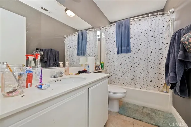 $700,000 | 5814 Pine Valley Drive, Fontana, CA 92336