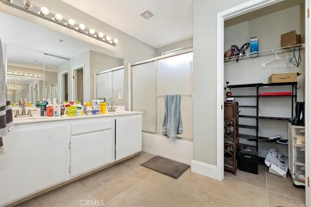 $700,000 | 5814 Pine Valley Drive, Fontana, CA 92336