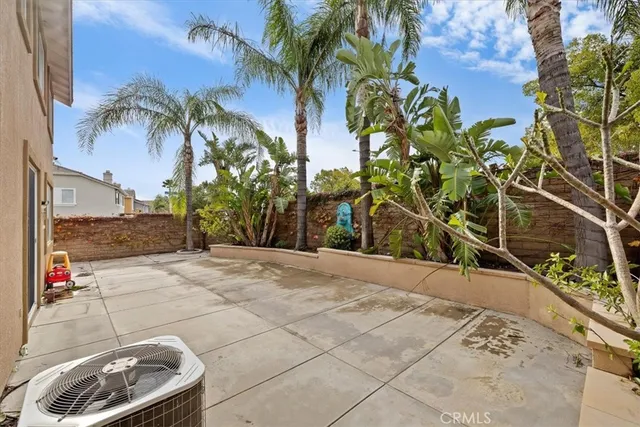 $700,000 | 5814 Pine Valley Drive, Fontana, CA 92336