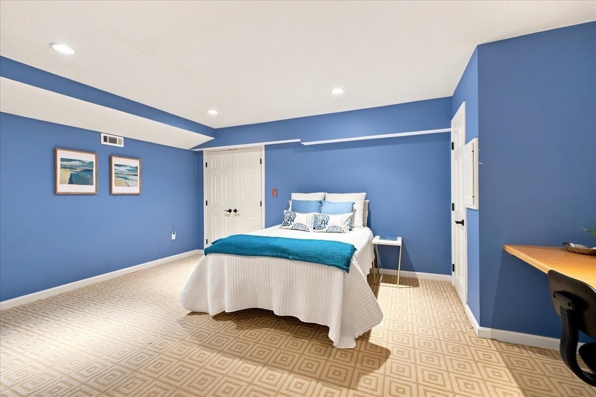 11 Evergreen Road Norfolk, MA 02056 - Photo 35 of 41 Gallery Image 35