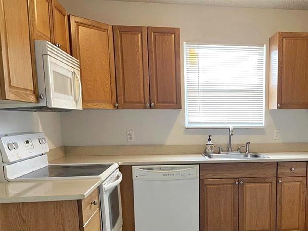 1845 Old Moultrie Road, Unit 78 St. Augustine, FL 32084 - Photo 4 of 6 Gallery Image 4