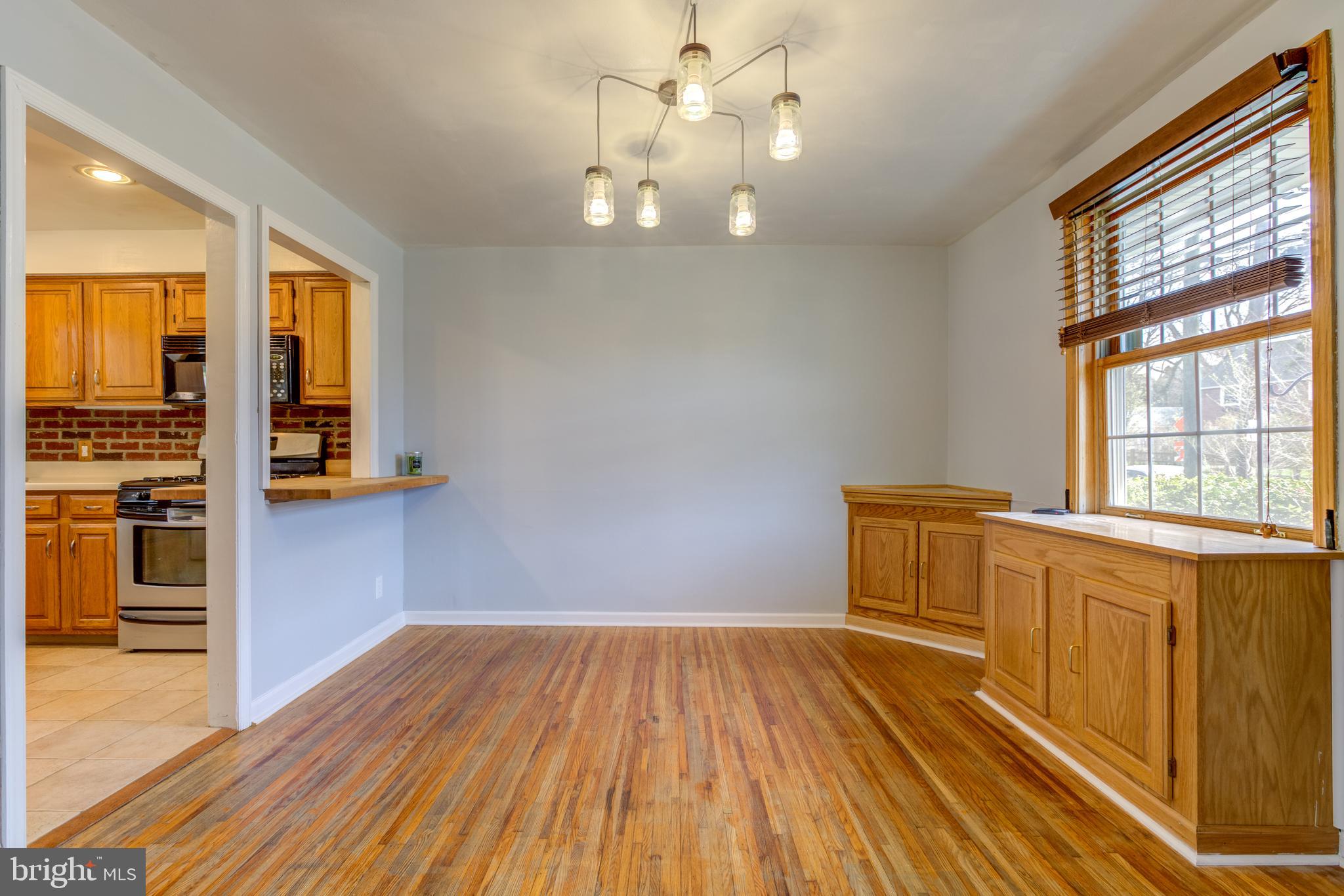608 North Manoa Road Havertown, PA 19083 - Photo 6 of 22