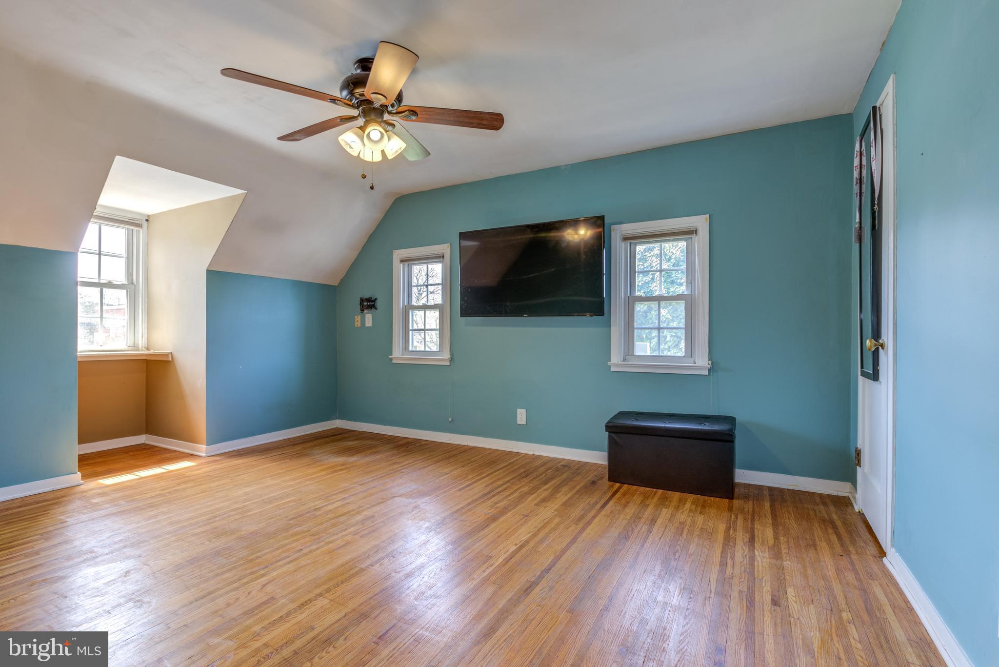 608 North Manoa Road Havertown, PA 19083 - Photo 10 of 22