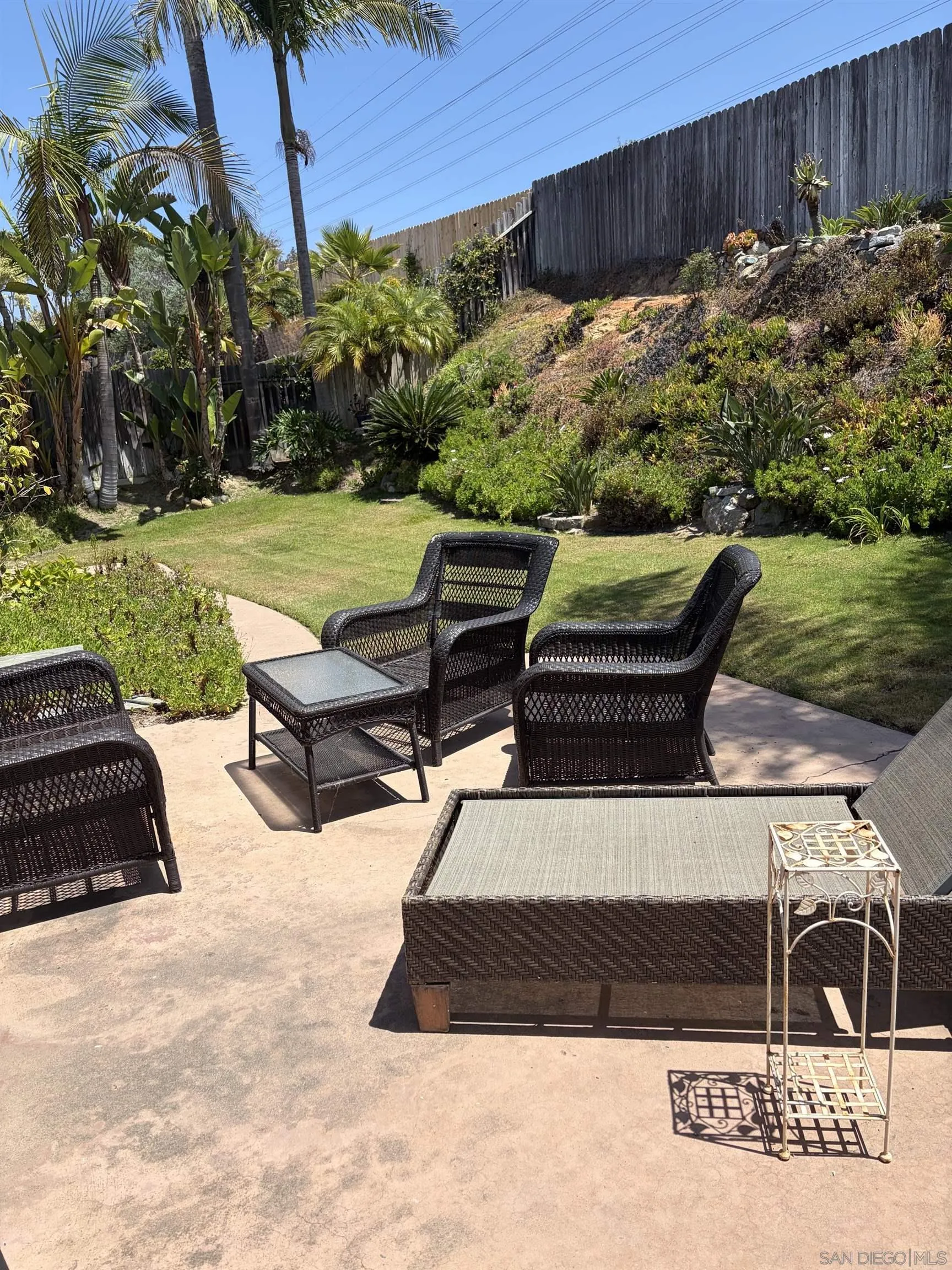241 Rodney Avenue Encinitas, CA 92024 - Photo 18 of 18