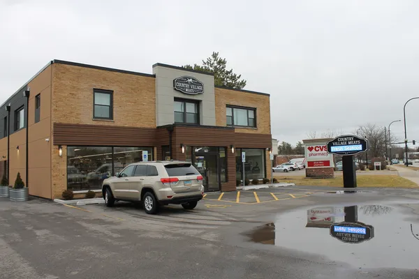 $1,450 | 715 East State Street, Unit 204, Geneva, IL 60134