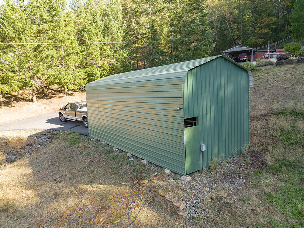 775 Trollview Road Grants Pass, OR 97527 - Photo 37 of 47 36