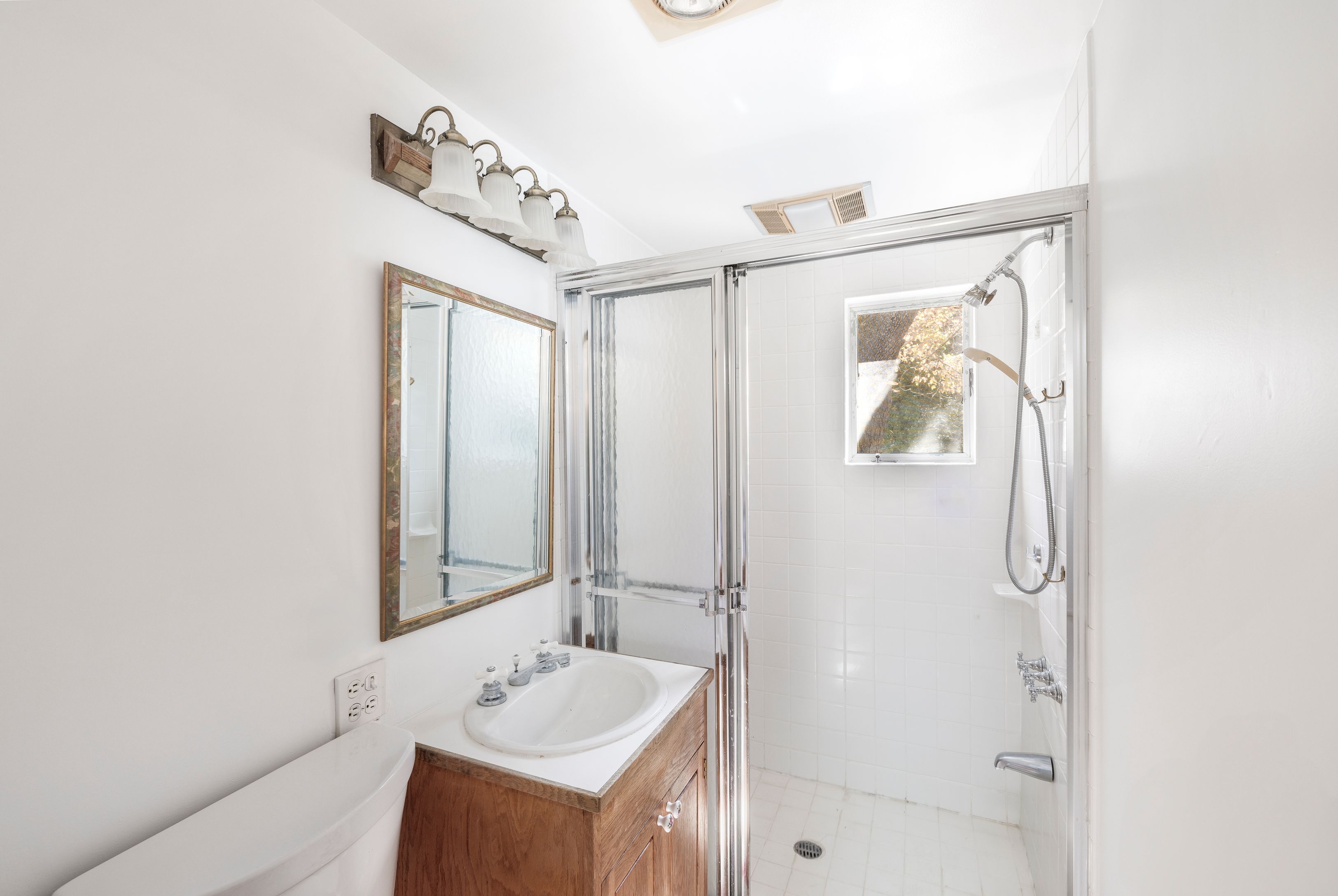 26 Cooper Lane East Hampton, NY 11937 - Photo 11 of 15