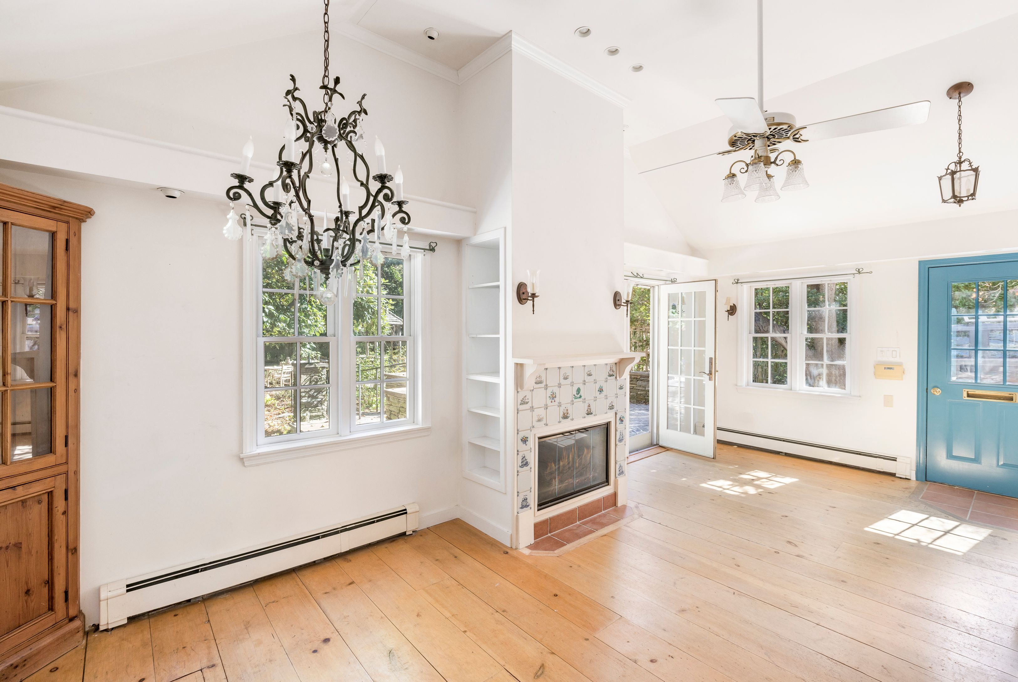 26 Cooper Lane East Hampton, NY 11937 - Photo 5 of 15