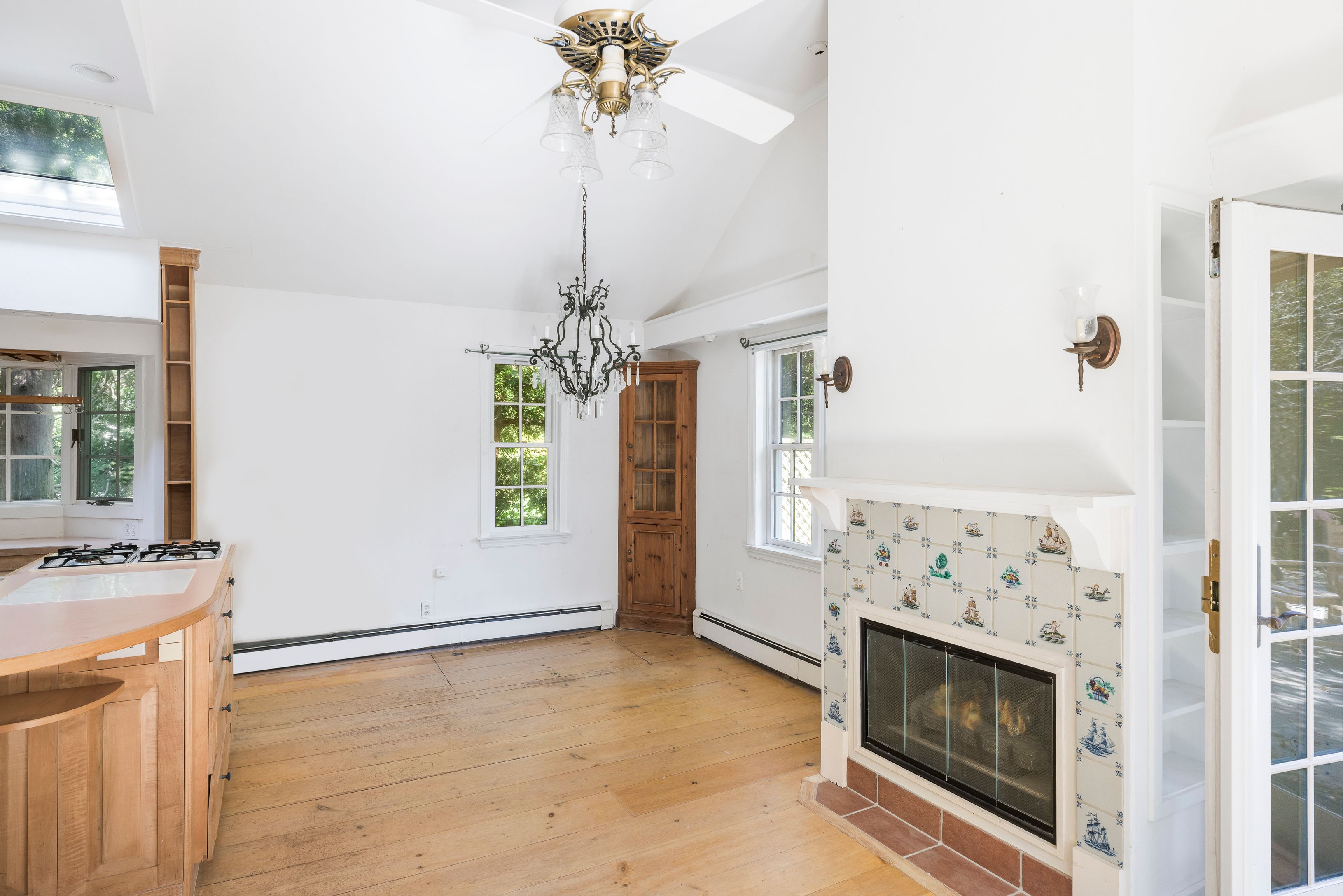 26 Cooper Lane East Hampton, NY 11937 - Photo 7 of 15