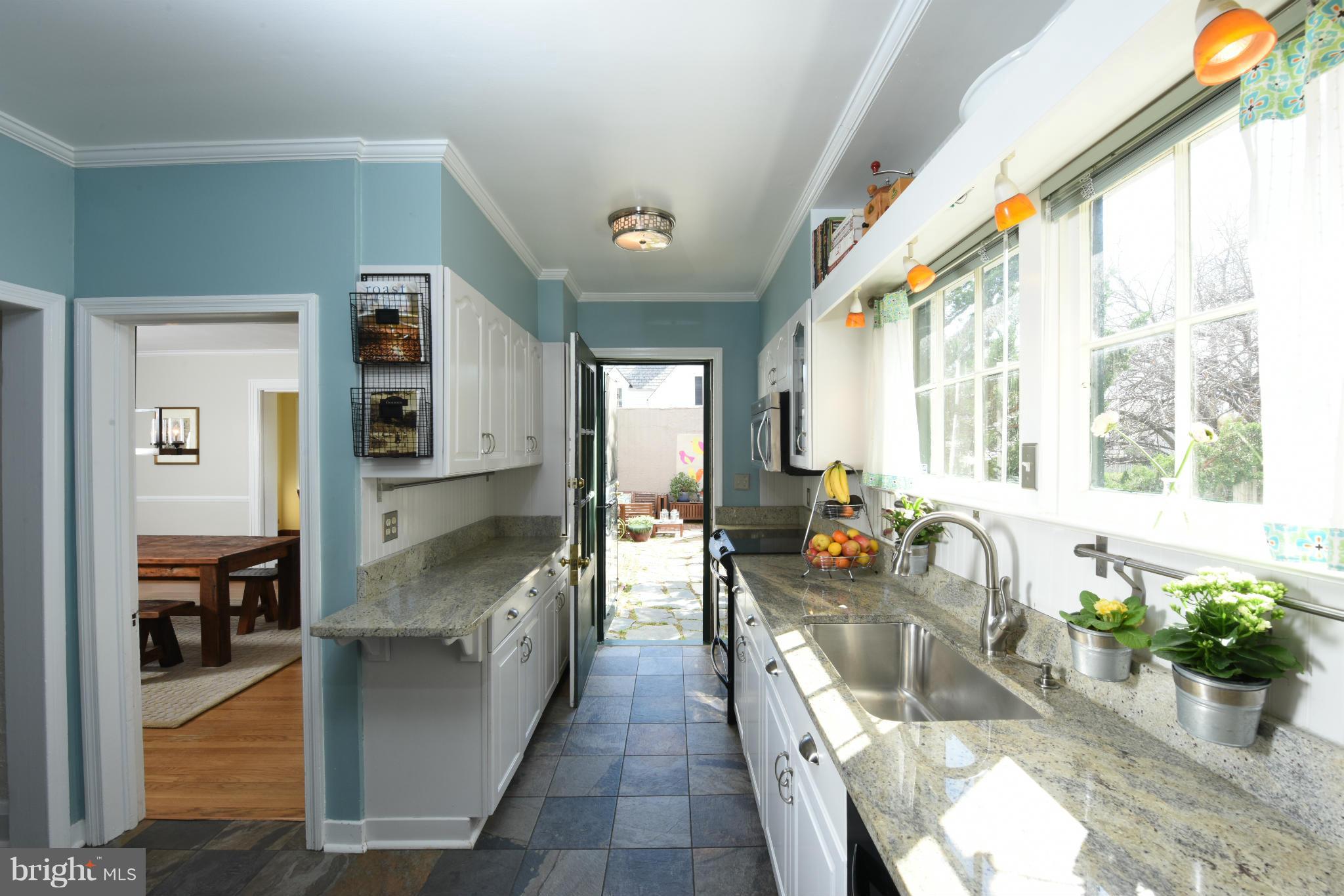 4308 Wendover Road Baltimore, MD 21218 - Photo 11 of 30 Kitchen