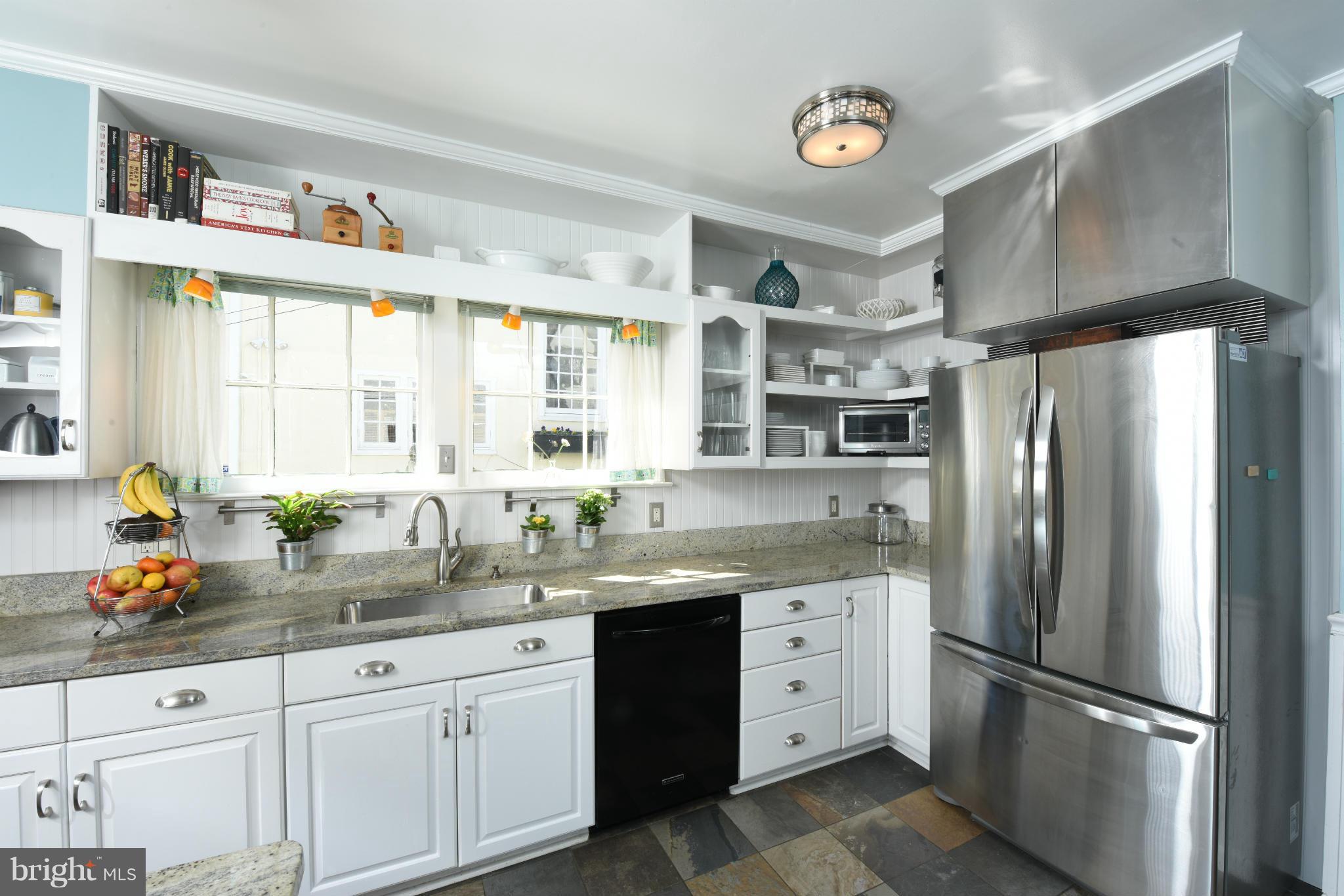 4308 Wendover Road Baltimore, MD 21218 - Photo 12 of 30 Kitchen