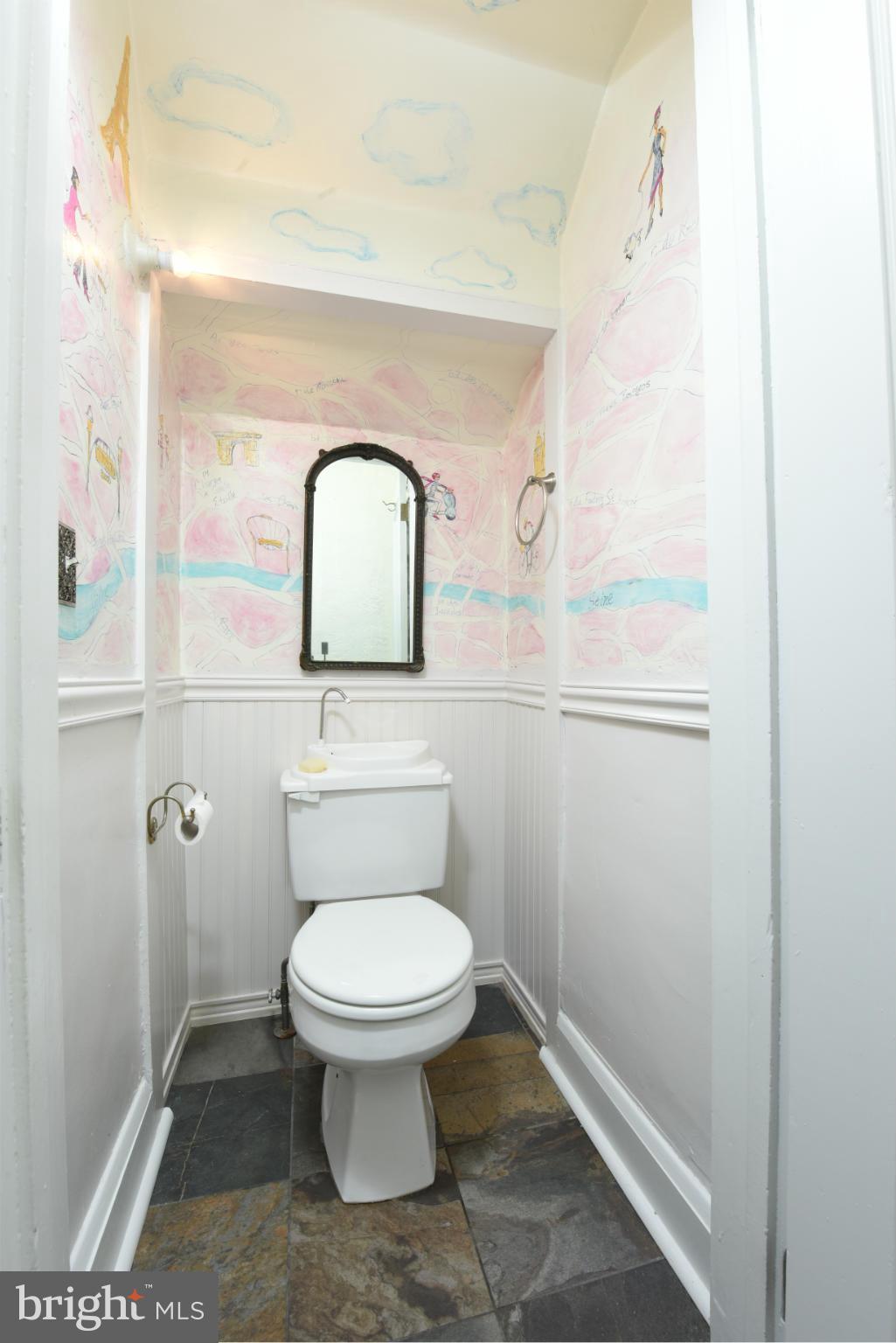 4308 Wendover Road Baltimore, MD 21218 - Photo 13 of 30 Bath