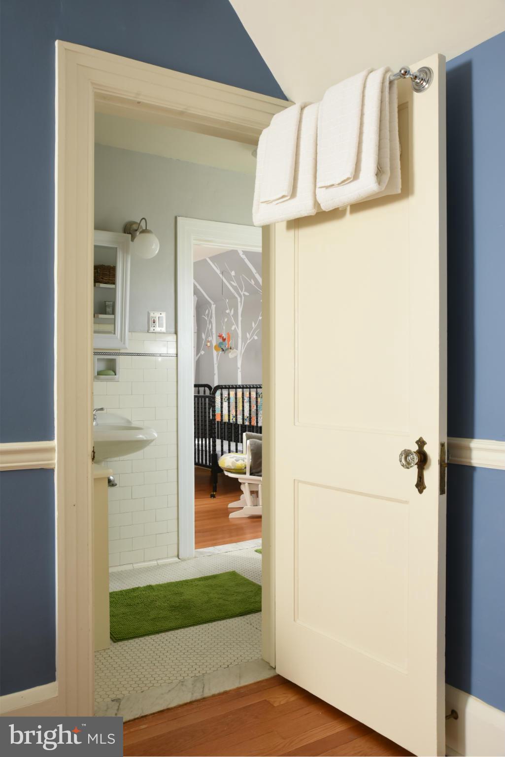 4308 Wendover Road Baltimore, MD 21218 - Photo 19 of 30 Bath (Master)