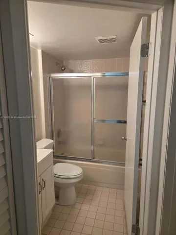 $1,850 | 7406 Woodmont Terrace, Unit 105, Tamarac, FL 33321