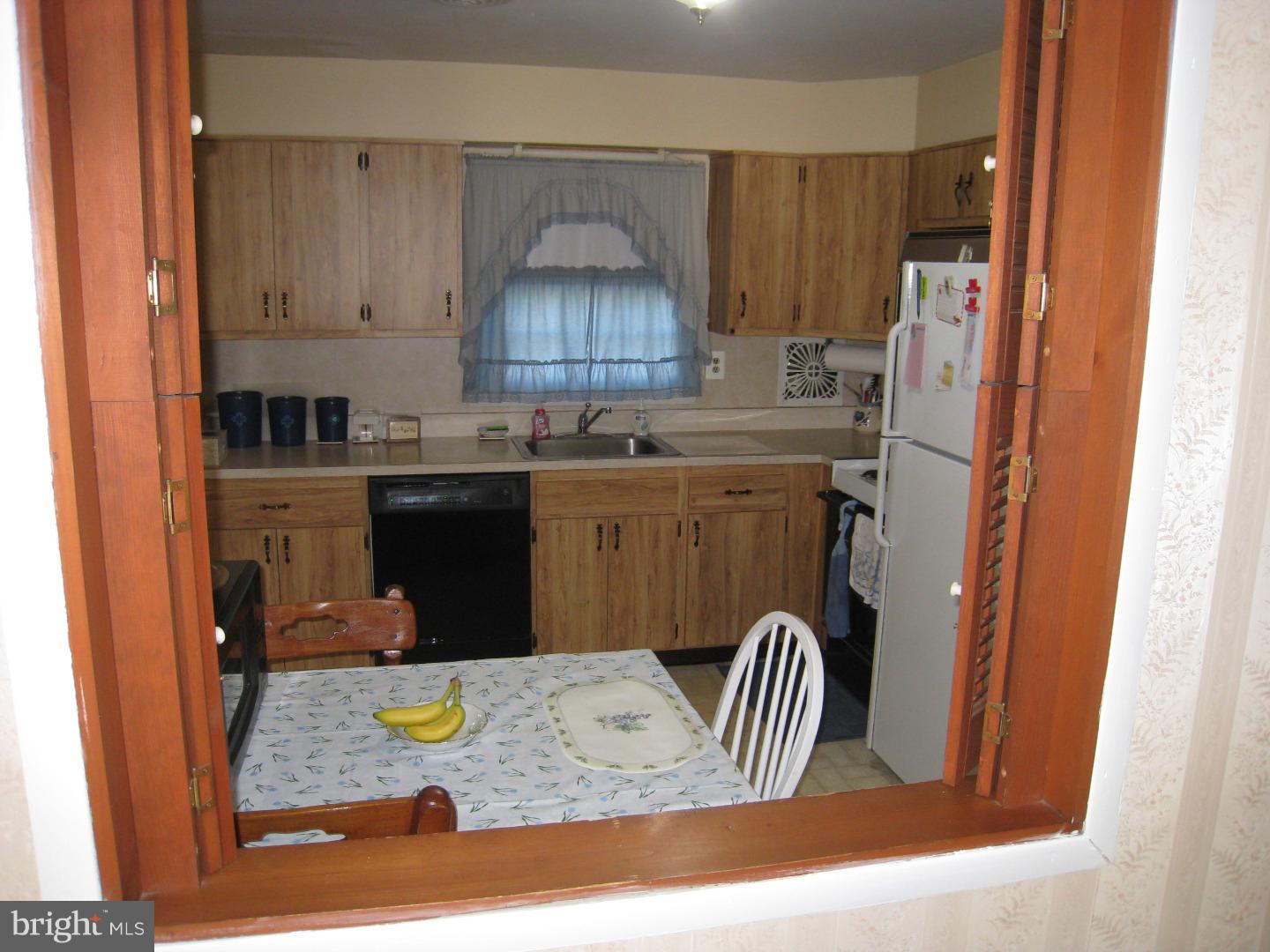 23 Evergreen Road Stratford, NJ 08084 - Photo 8 of 23