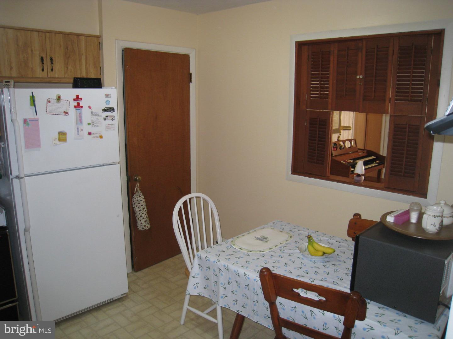 23 Evergreen Road Stratford, NJ 08084 - Photo 10 of 23