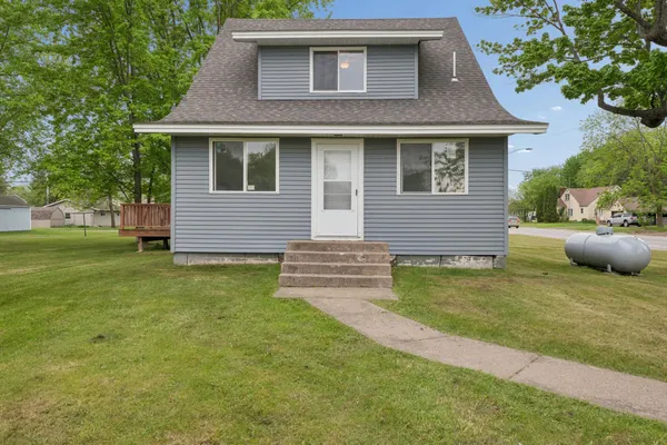 $269,900 | 410 5th Avenue Southeast, Milaca, MN 56353