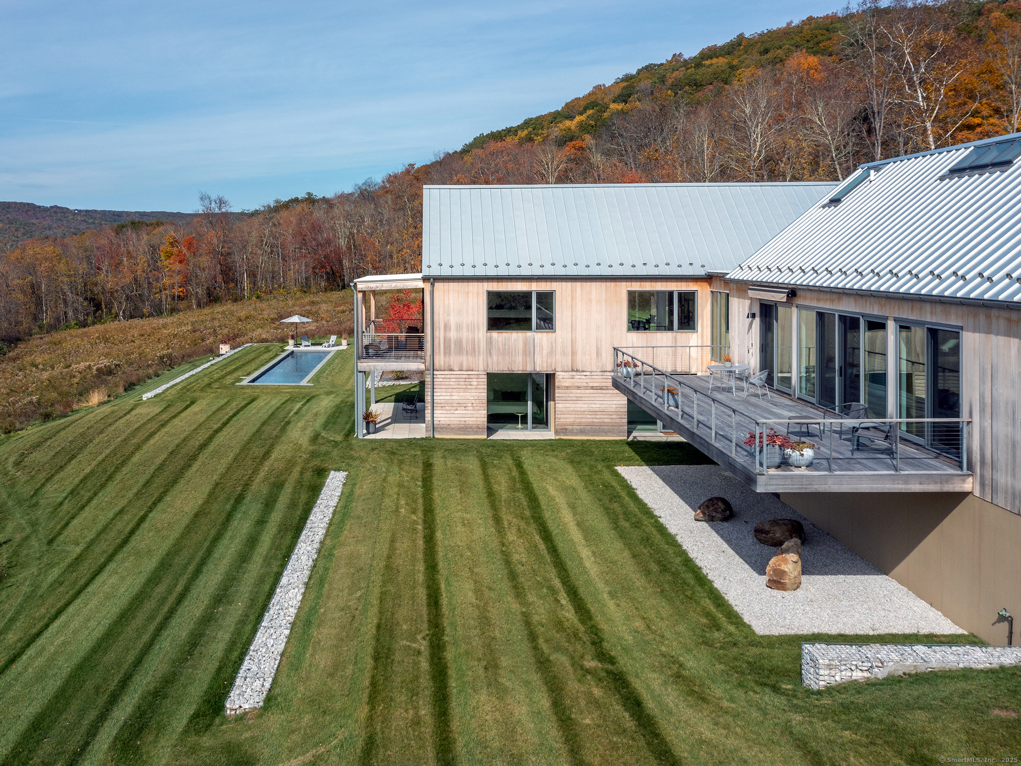 217 Sawyer Hill Road New Milford, CT 06776 - Photo 6 of 40