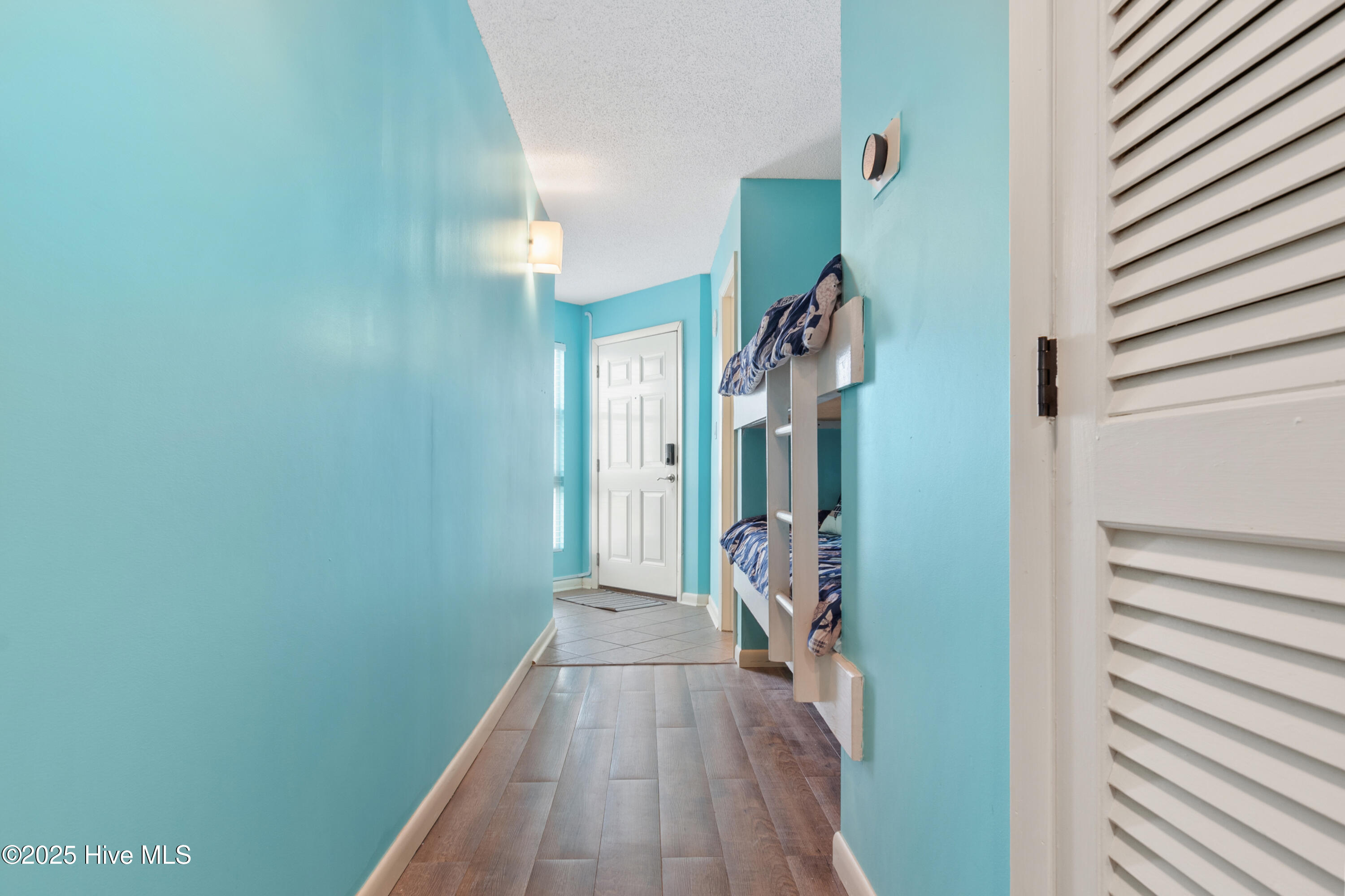 2000 New River Inlet Road, Unit 2501 North Topsail Beach, NC 28460 - Photo 4 of 21 DSC_4799