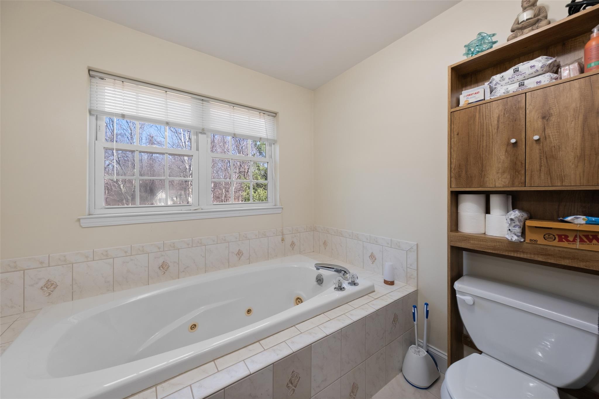 15 Bobrick Road Poughkeepsie, NY 12601 - Photo 17 of 36 Full bathroom featuring toilet and a tub with jets