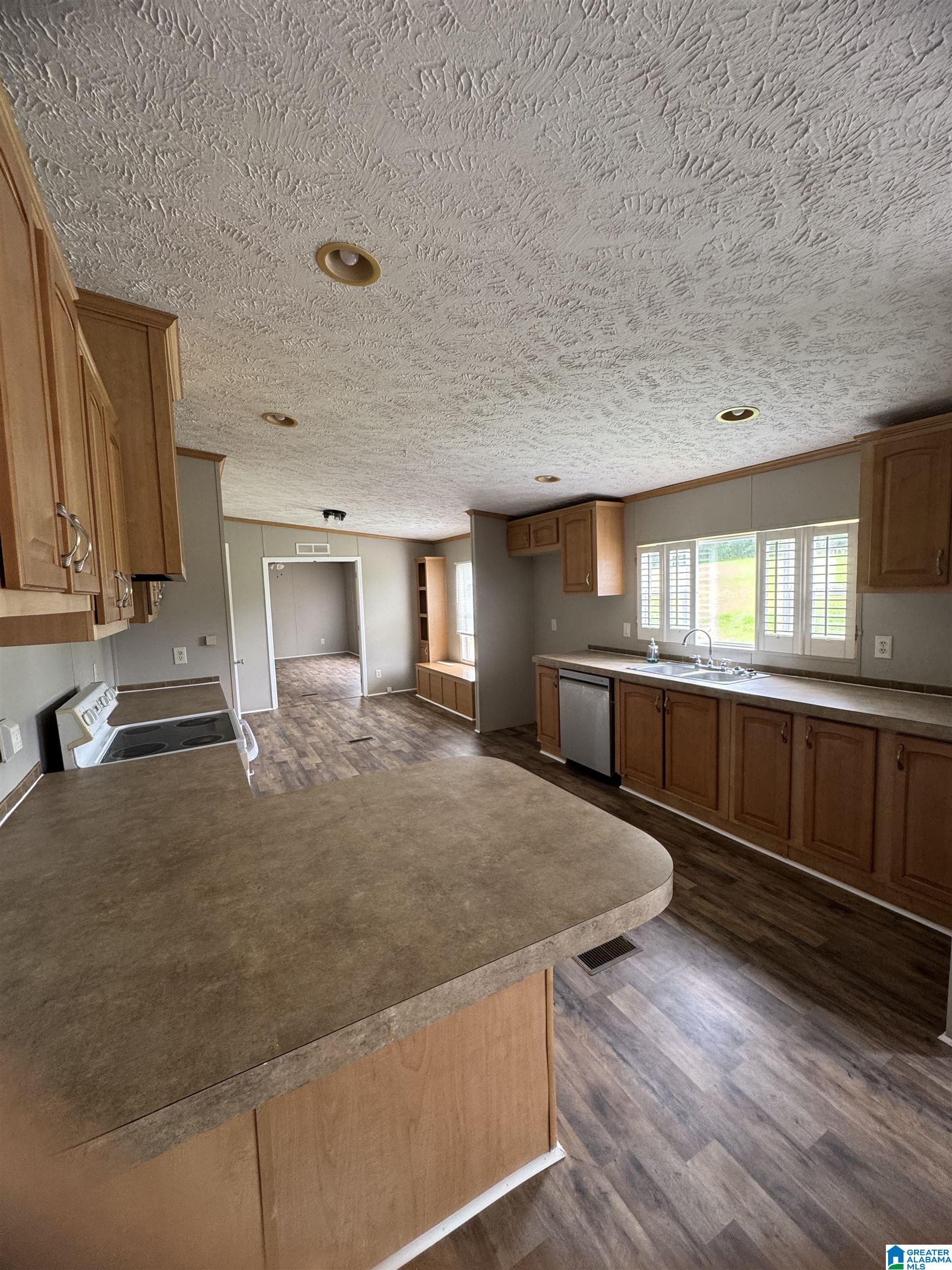 810 Riddle Farm Road Anniston, AL 36207 - Photo 10 of 34