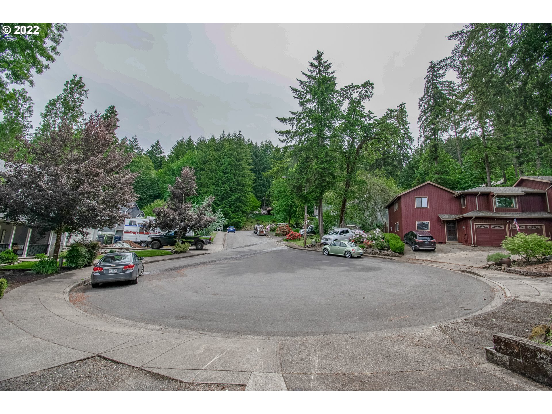 864 South 73rd Street Springfield, OR 97478 - Photo 24 of 30 a view of road with card parked on side and road