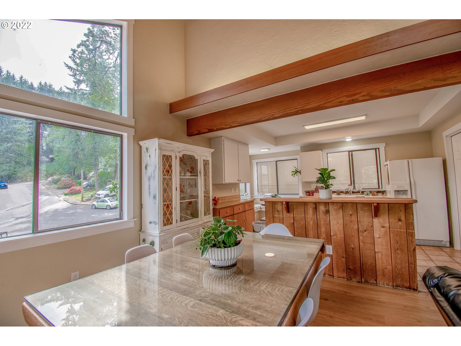 864 South 73rd Street Springfield, OR 97478 - Photo 8 of 30 a view interior of kitchen and dining room