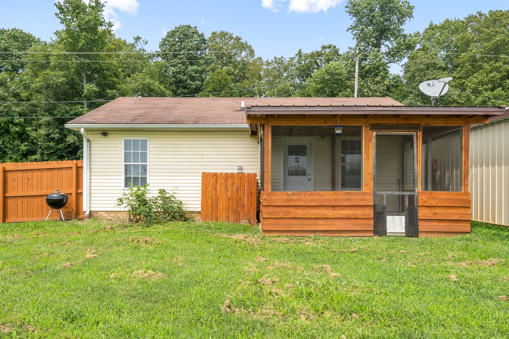 241 Bumpus Mill Road Oak Grove, KY 42262 - Photo 27 of 31 a view of a house with a yard