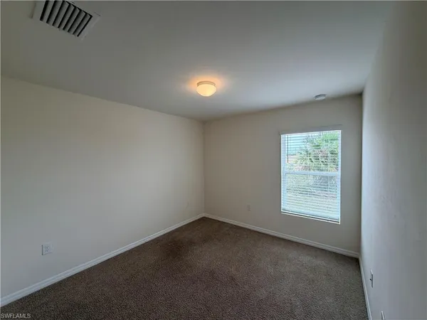 $2,000 | 513 Ella Jean Place, LaBelle, FL 33935
