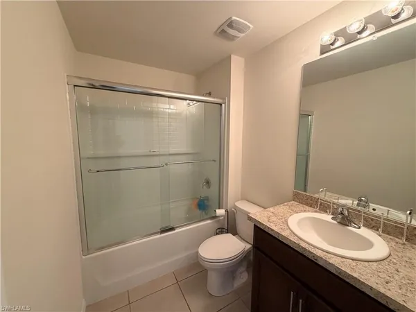 $2,000 | 513 Ella Jean Place, LaBelle, FL 33935