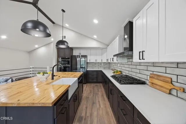 a view of sitting area with furniture and floor to ceiling window