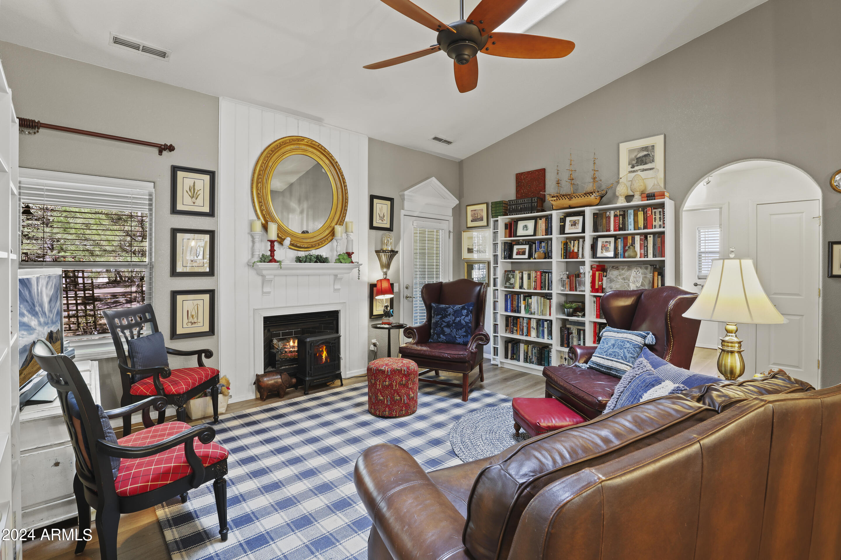 Living Room (1)