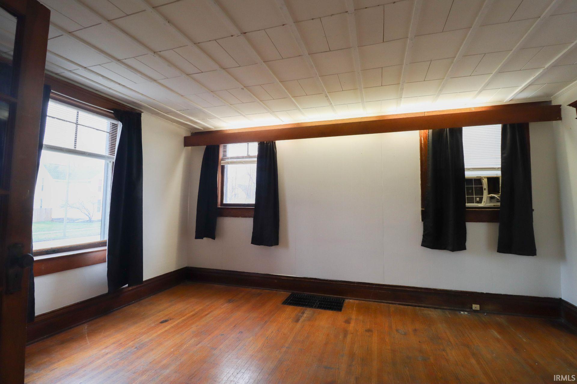 320 North Broadway Street Butler, IN 46721 - Photo 14 of 17