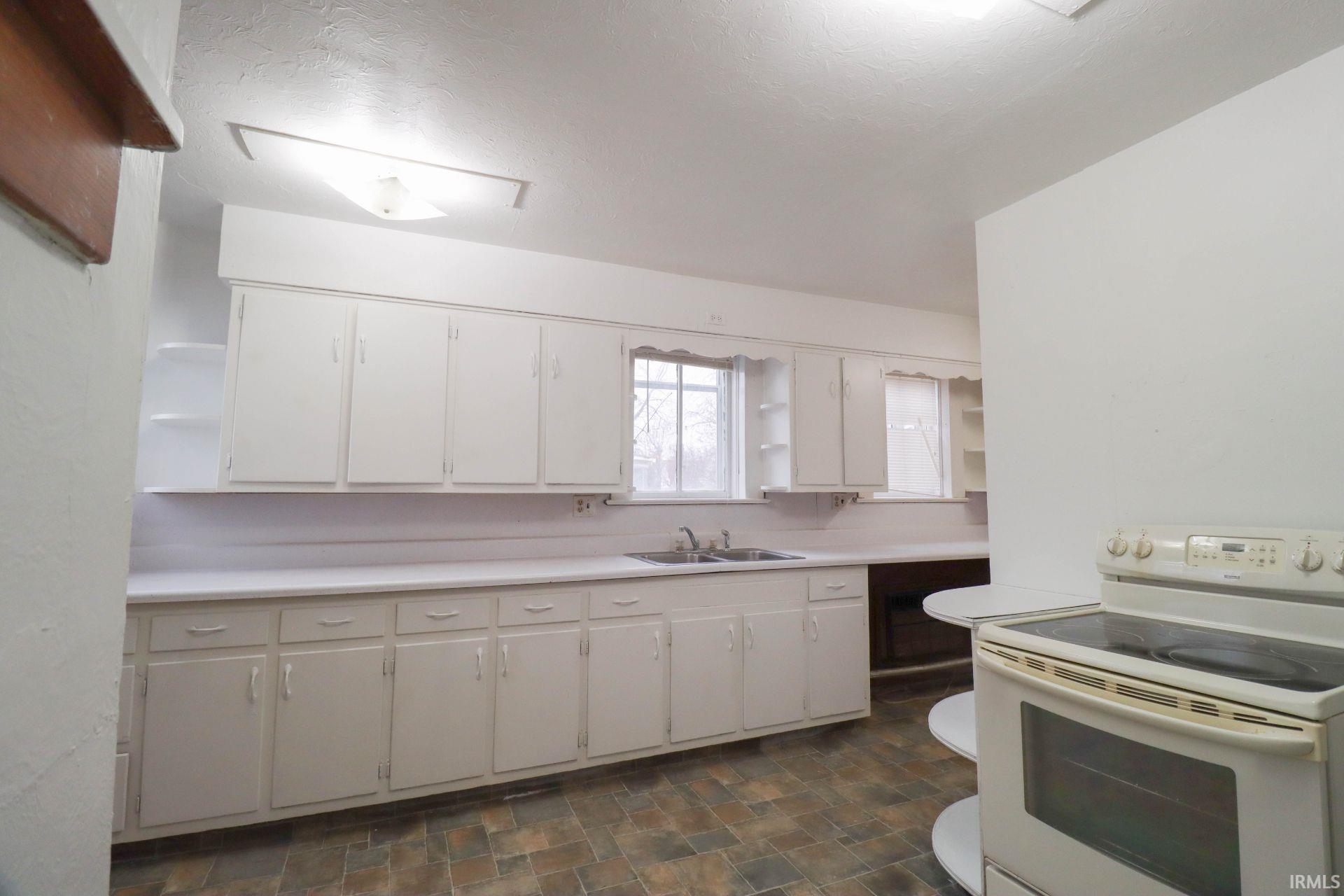 320 North Broadway Street Butler, IN 46721 - Photo 10 of 17