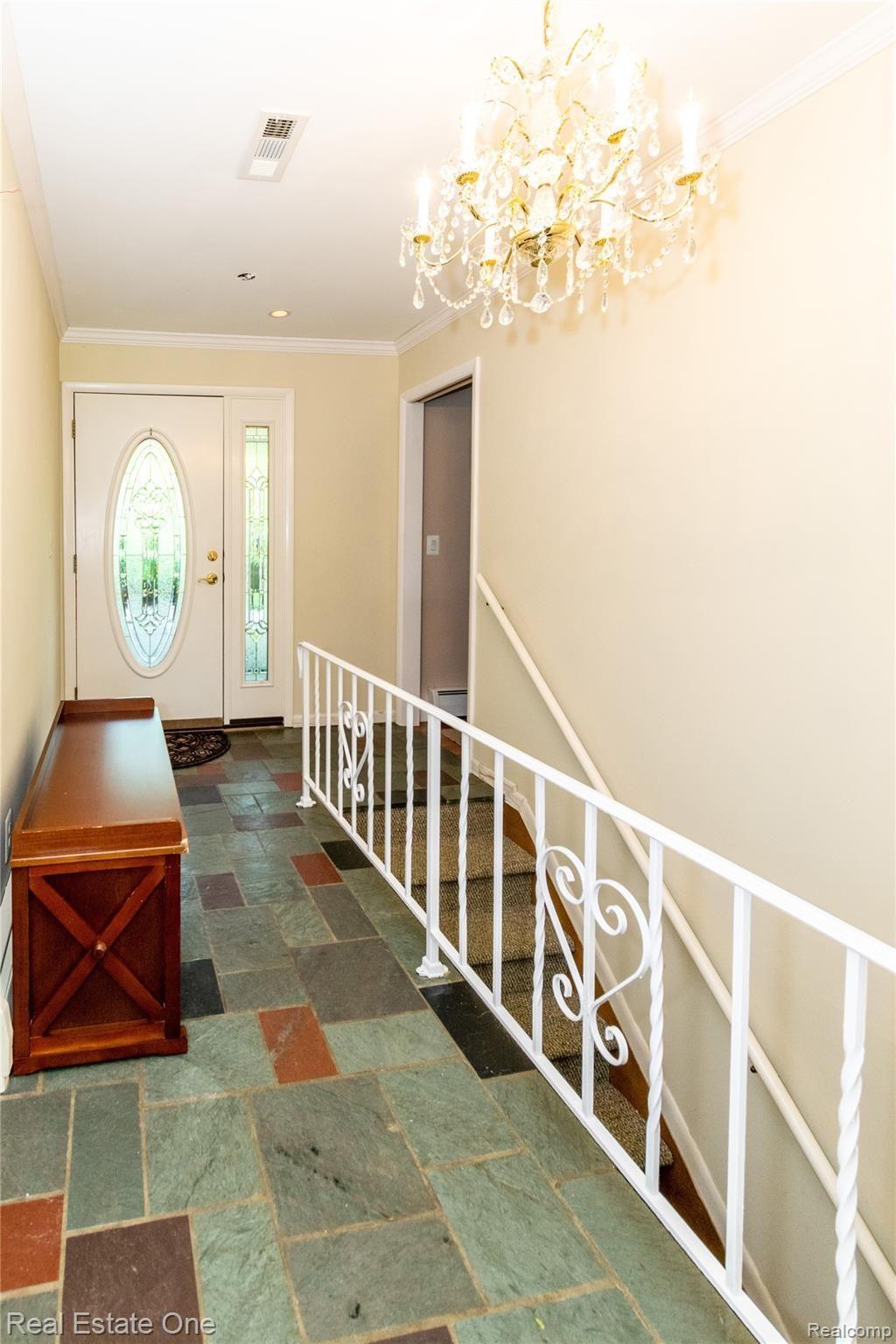 3870 Ludwig Road Oxford, MI 48371 - Photo 6 of 29 3870LudwigRd-14.jpg