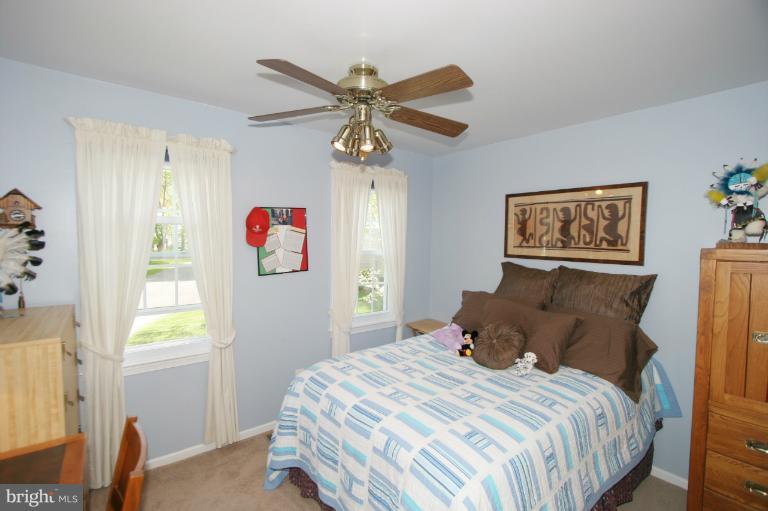10060 Marshall Pond Road Burke, VA 22015 - Photo 27 of 30 Bedroom 2
