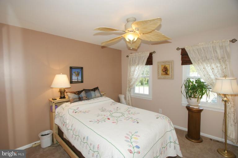 10060 Marshall Pond Road Burke, VA 22015 - Photo 8 of 30 Bedroom 3