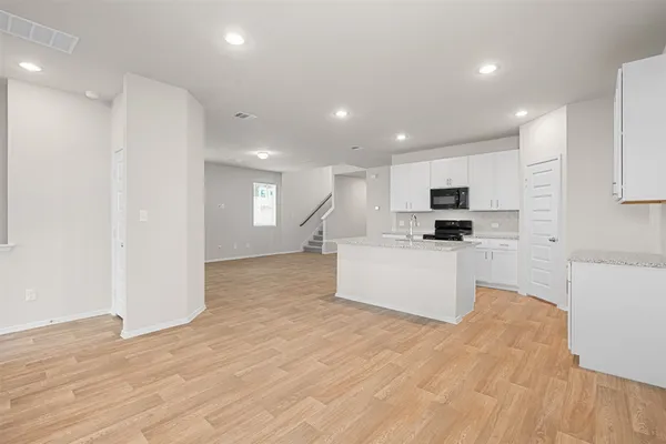 $2,750 | 2606 Derwent Drive, Manor, TX 78653