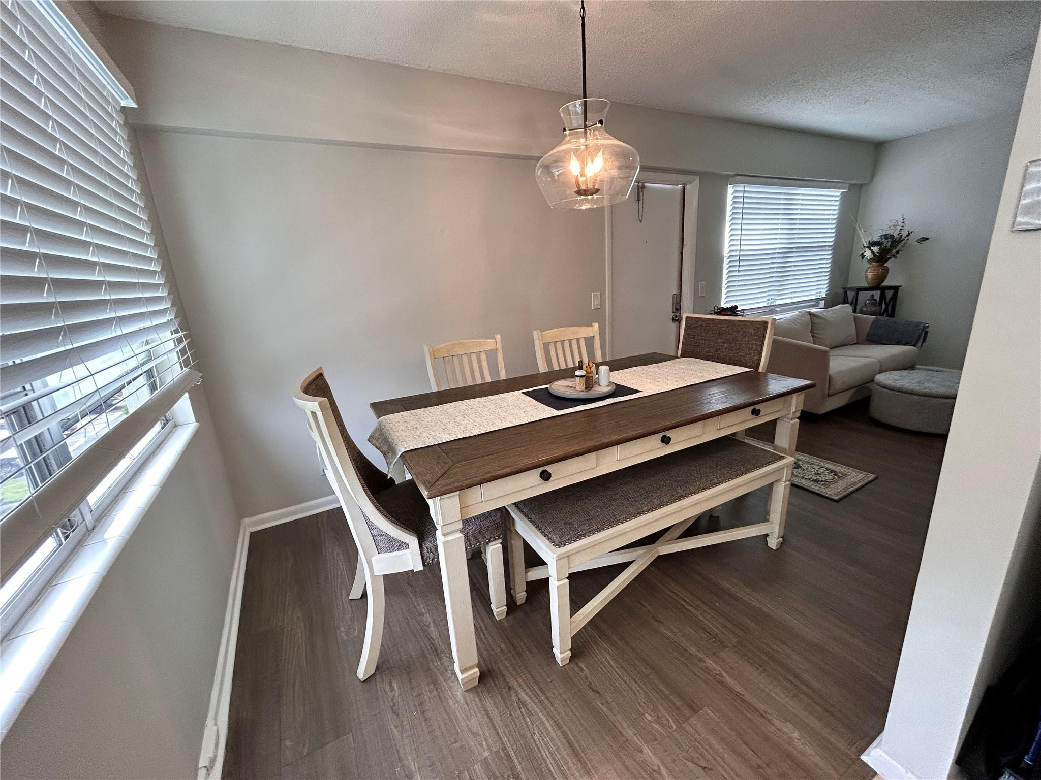 210 Fanshaw East, Unit 210 Boca Raton, FL 33434 - Photo 14 of 62 Gorgeous Floors