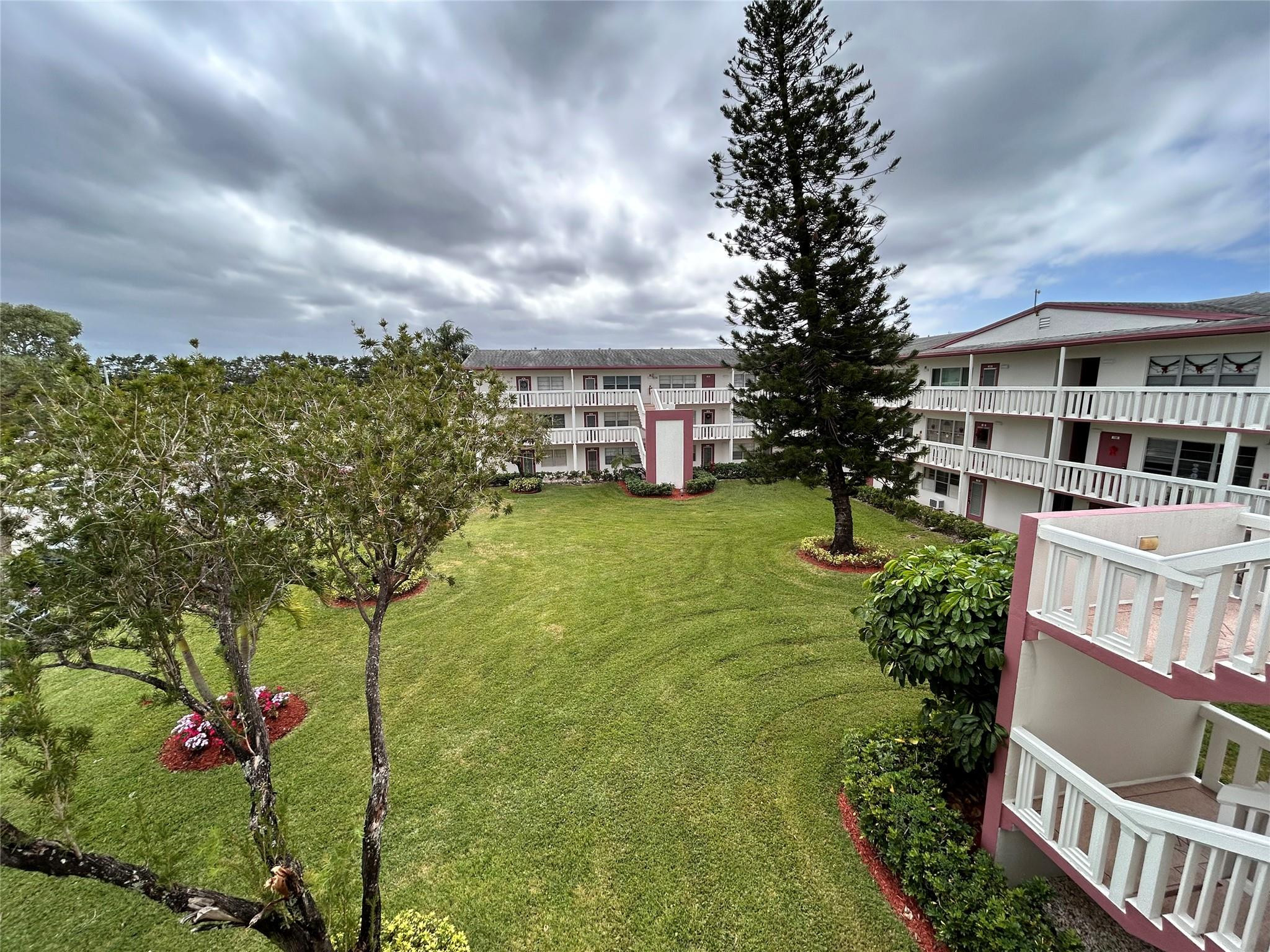 210 Fanshaw East, Unit 210 Boca Raton, FL 33434 - Photo 3 of 62 Lovely Landscaping